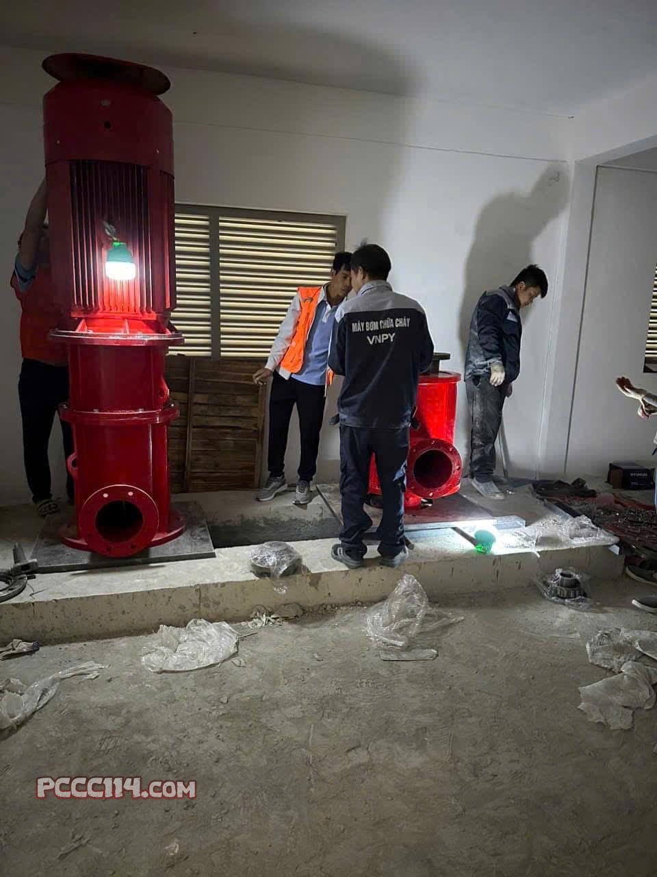Báo giá máy bơm tuabin trục đứng